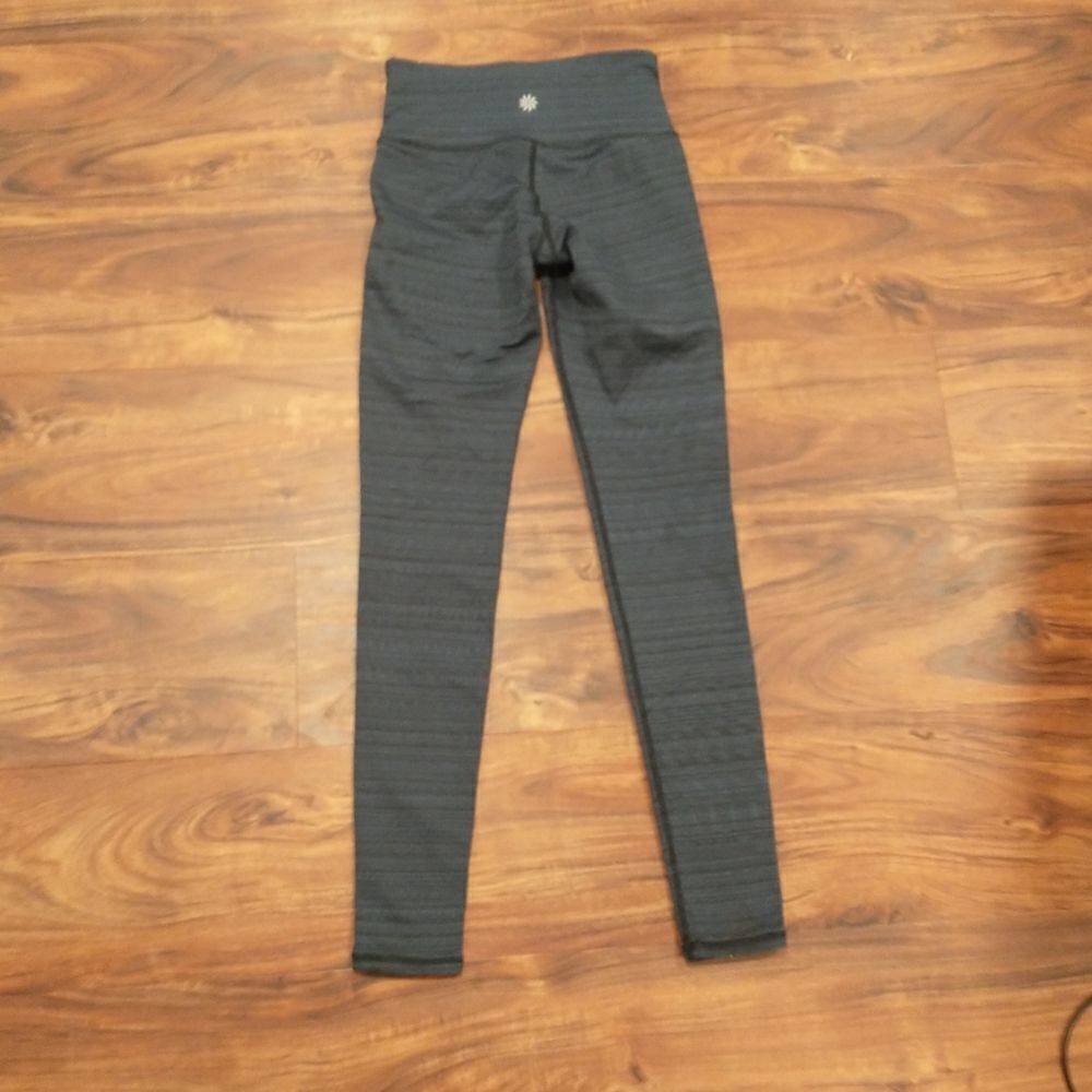 Athleta Jacquard Chaturanga Textured Tight size XXS - Picture 3 of 3